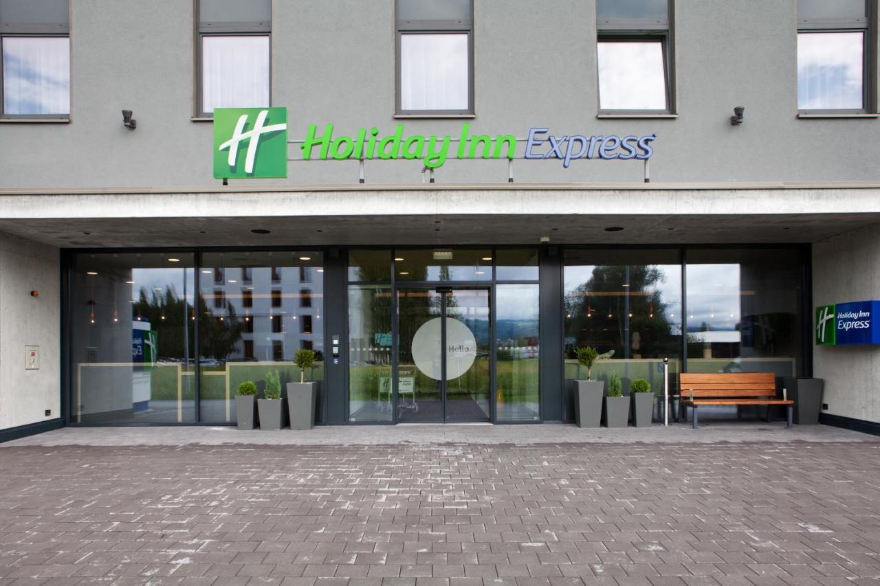 Holiday Inn Express - ルステナウ エクステリア 写真